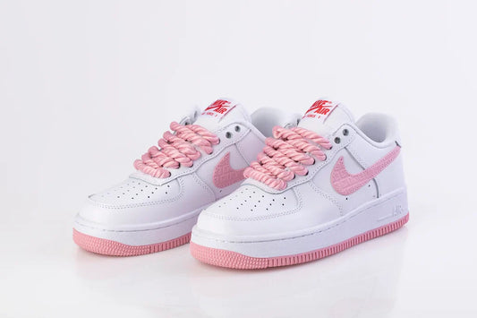 Air Force 1 Low ‘one love pink’