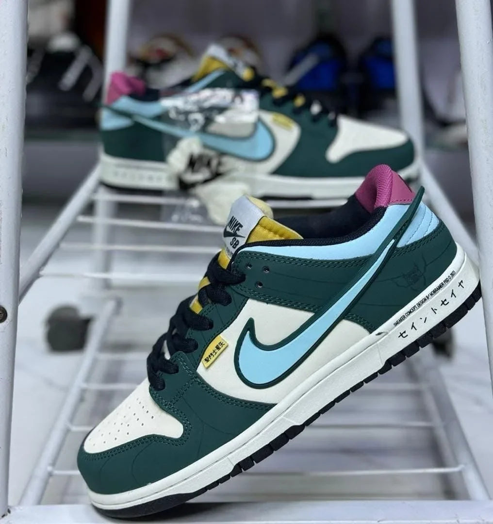 Nike Sb Dunk Low X Saint Seiya